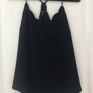 Scalloped tank top